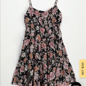 Lulus “Lush” Flaunt Factor Black Floral Print Tiered Babydoll Dress Sixe XS
